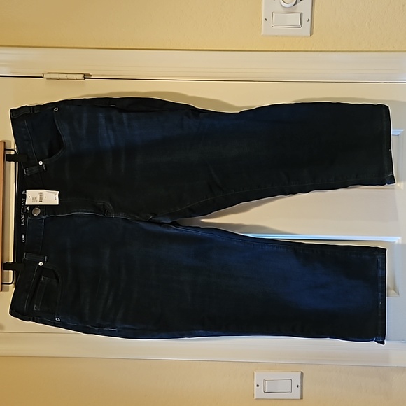 Lane Bryant NWT Low Rise super stretch Capri Dark Blue Jeans Size 22 - Picture 2 of 10